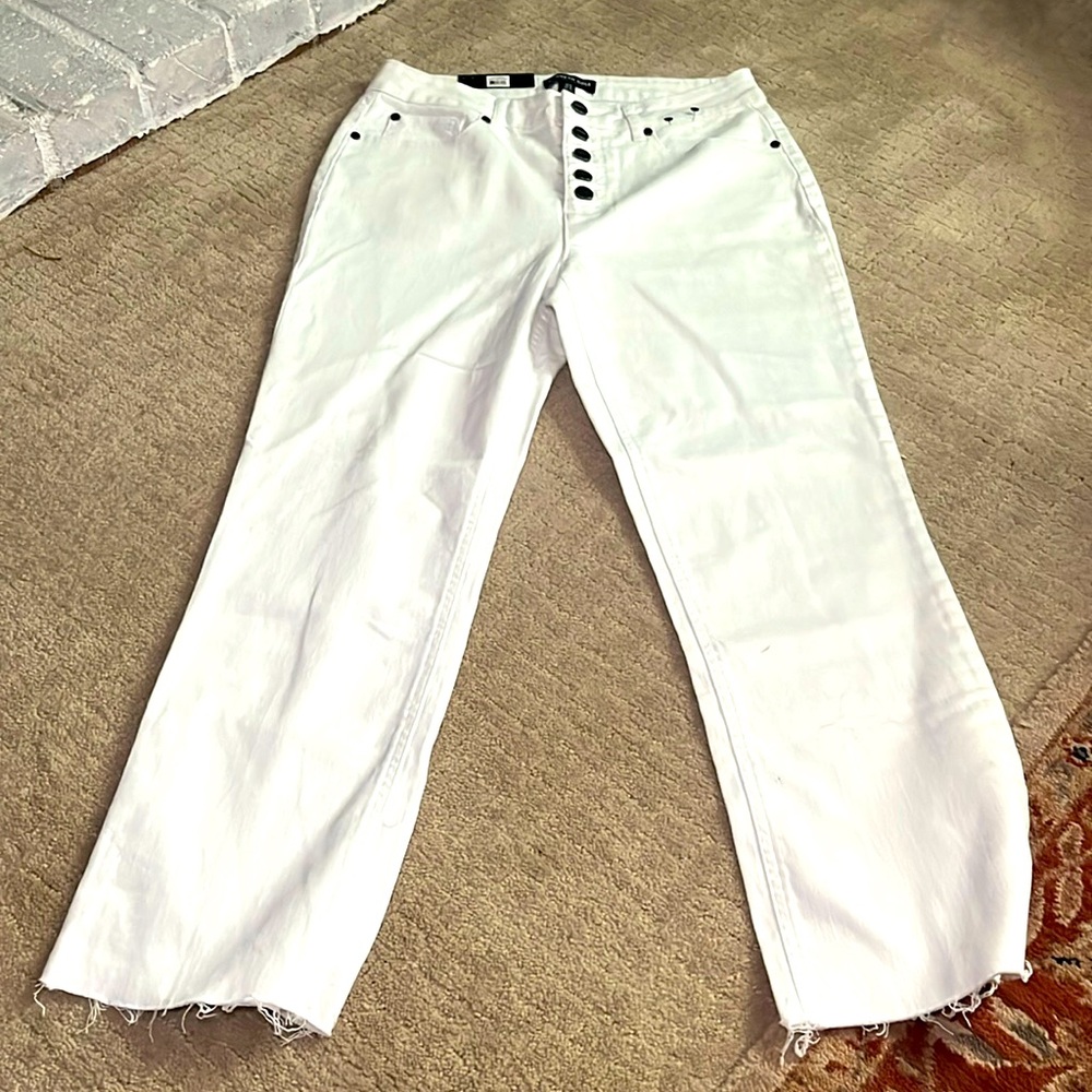 Kenneth Cole New York White High Rise Women Jeans
